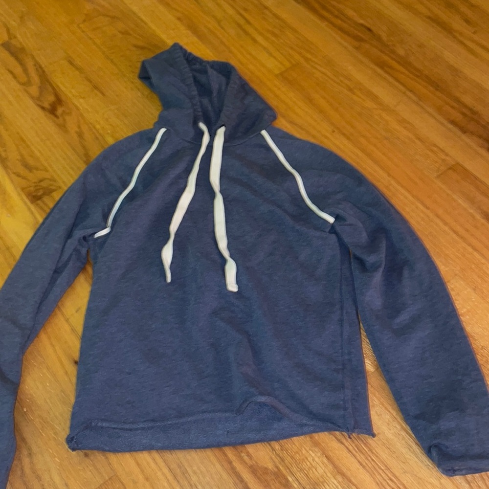 Cute Sweatshirt Blue with white accents tezenis size medium